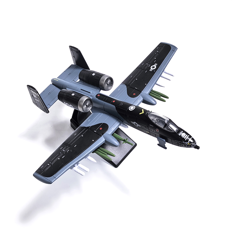 Model Kit Armored Core - 1:72 Modernes DIY-Bausteinmodell zum Zusammenbauen, Su-25