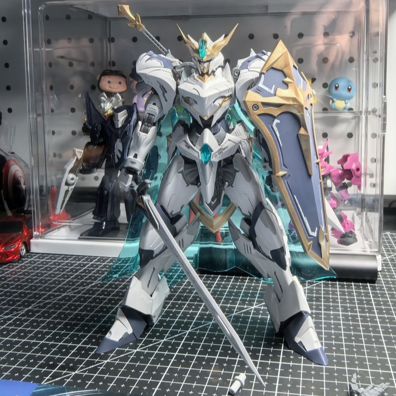 Auf Lager SNAA HG Tristan Mont – Model Kit Tristan Bewertung und Preis