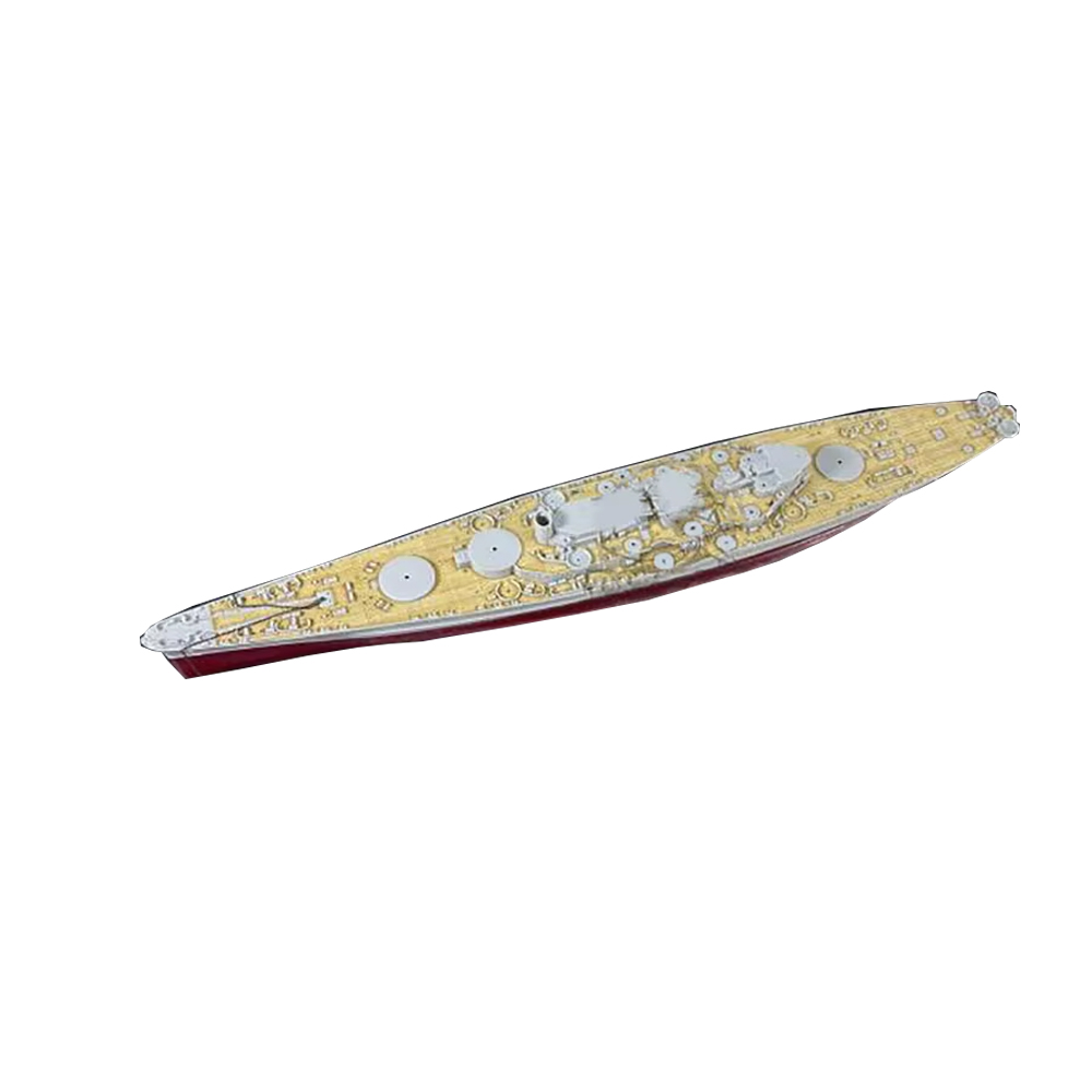 Holzdeck und Ankerkette im Maß – Model Kit Battleship Bewertung und Preis